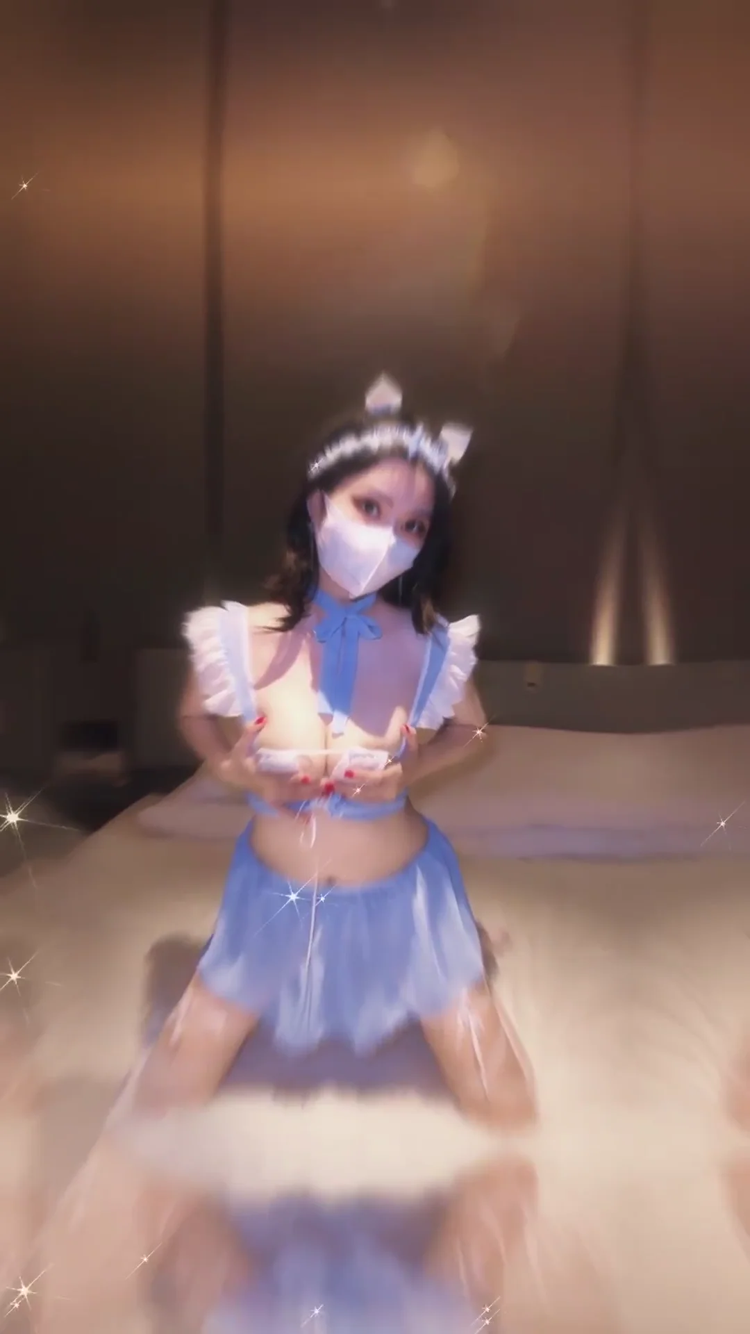 狐不妖第三期：蓝色女仆撕裙爆操喷水