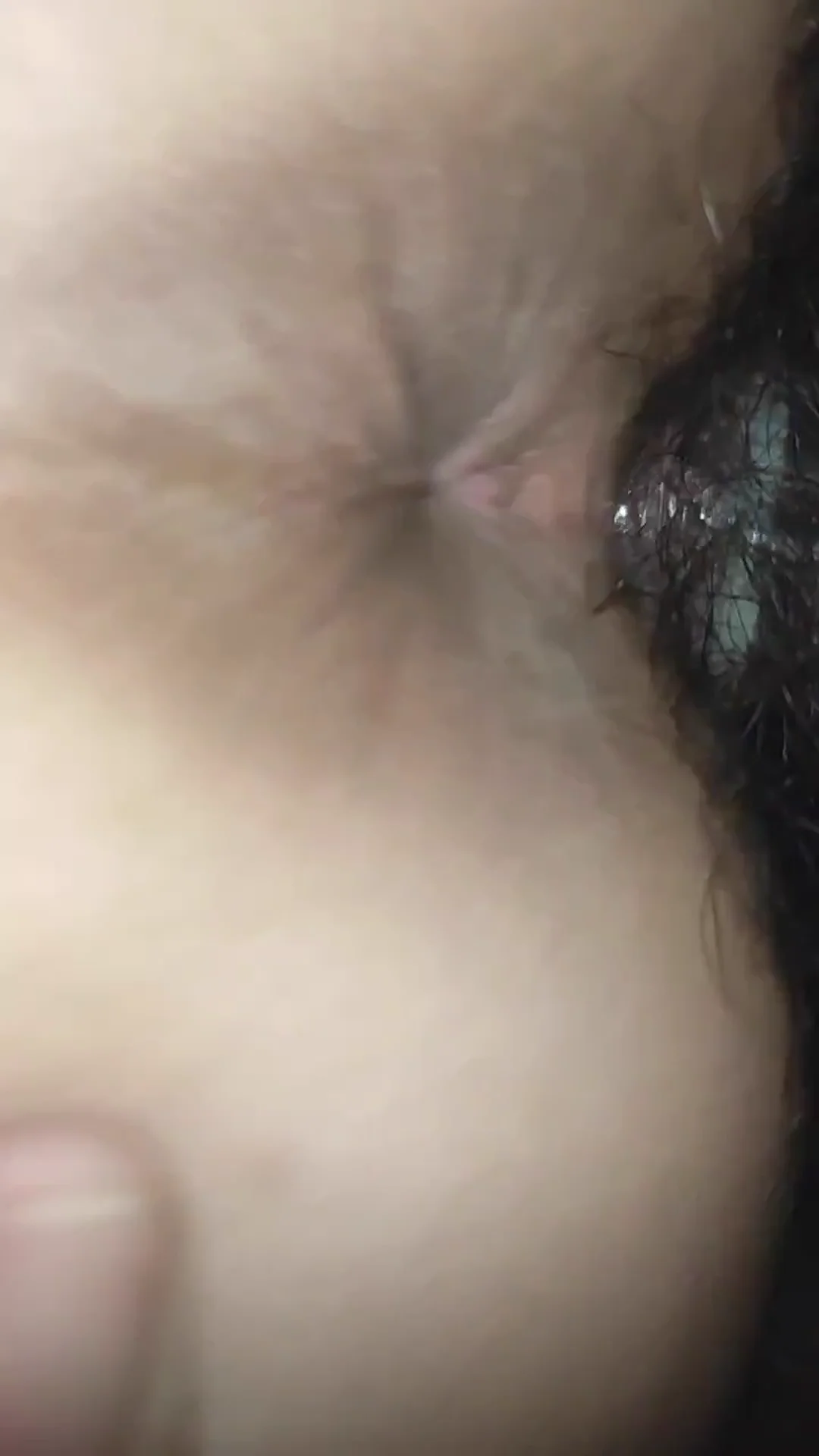 客厅沙发征服肥臀老婆喷水腿软