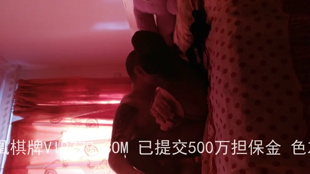 回乡征服留守肥臀表嫂 从反抗到求射
