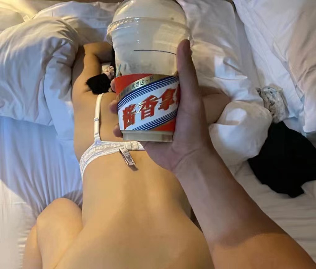 F5KzCkcakAA32SL.jpg