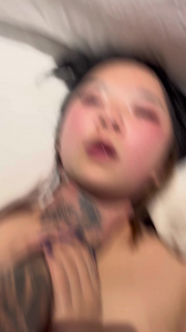 酒吧辣妹掐脖狂操白虎